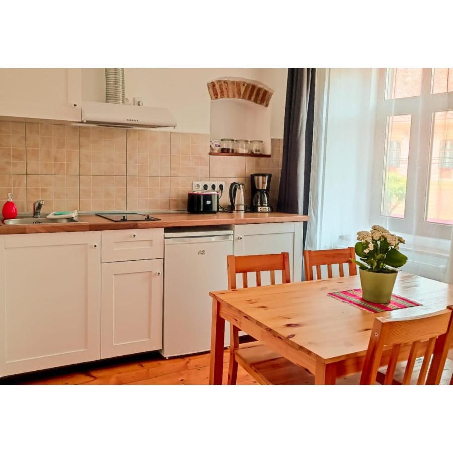 Heltau Apartments Cisnadie ภายนอก รูปภาพ